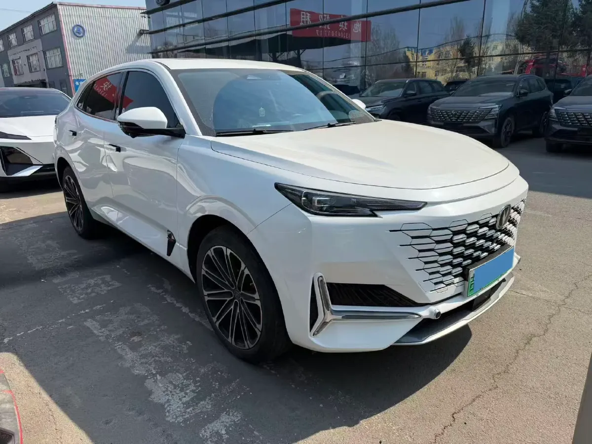 2024 ChangAn UNI-K iDD 1.5T 170HP L4 6TCT PHEV 28.4KWH,autocango,china used car exporter,china ev exporter,chinese used car exporter,chinese used ev exporter