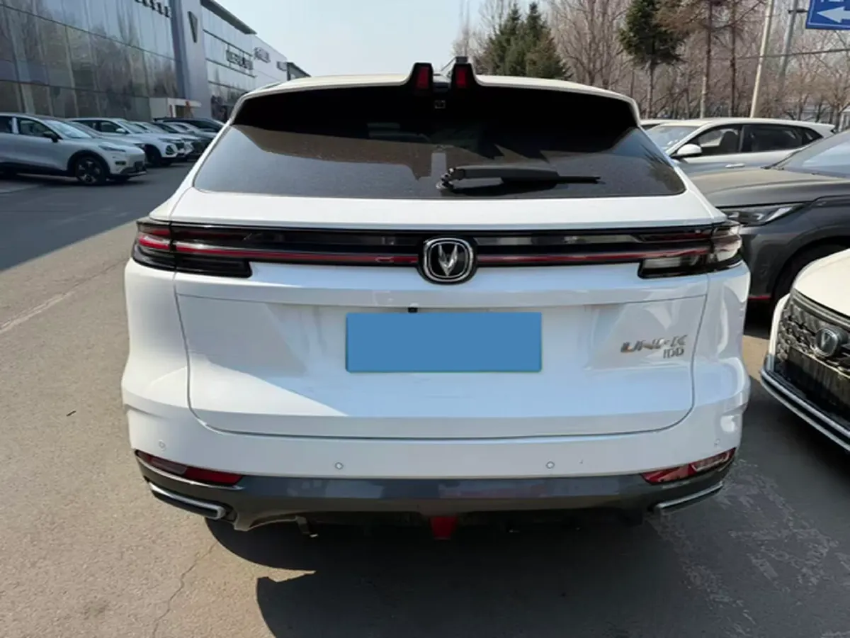 2024 ChangAn UNI-K iDD 1.5T 170HP L4 6TCT PHEV 28.4KWH,autocango,china used car exporter,china ev exporter,chinese used car exporter,chinese used ev exporter