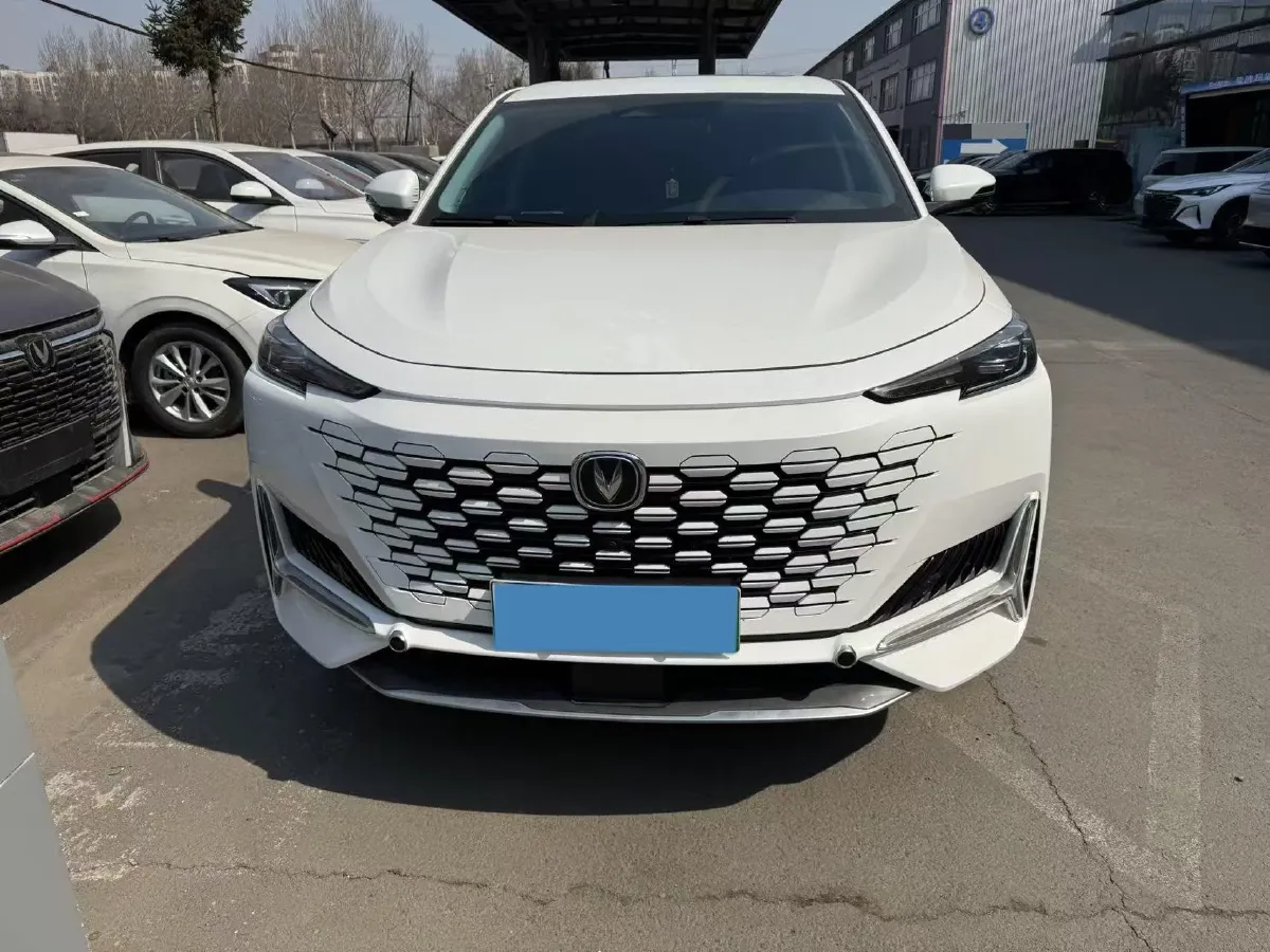 2024 ChangAn UNI-K iDD 1.5T 170HP L4 6TCT PHEV 28.4KWH,autocango,china used car exporter,china ev exporter,chinese used car exporter,chinese used ev exporter