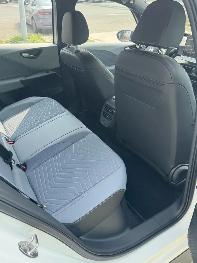 2025 Volkswagen ID.3 BEV 53.6KWH,autocango,china used car exporter,china ev exporter,chinese used car exporter,chinese used ev exporter