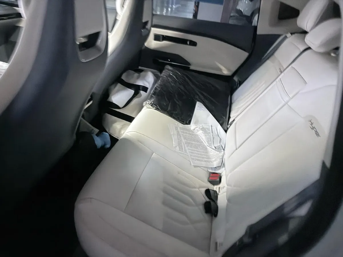 2023 HYPTEC GT BEV 60KWH,autocango,china used car exporter,china ev exporter,chinese used car exporter,chinese used ev exporter