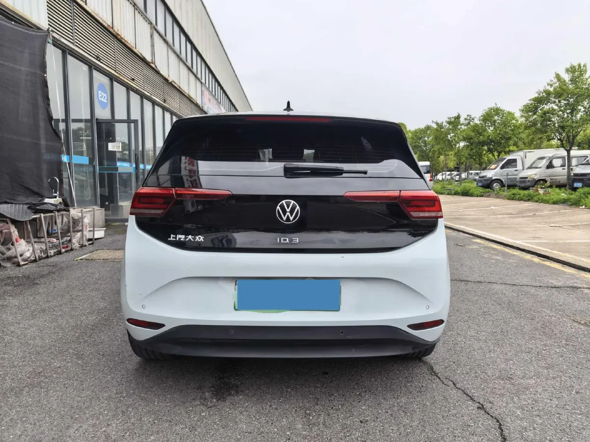 2023 Volkswagen ID.3 BEV 52.8KWH,autocango,china used car exporter,china ev exporter,chinese used car exporter,chinese used ev exporter
