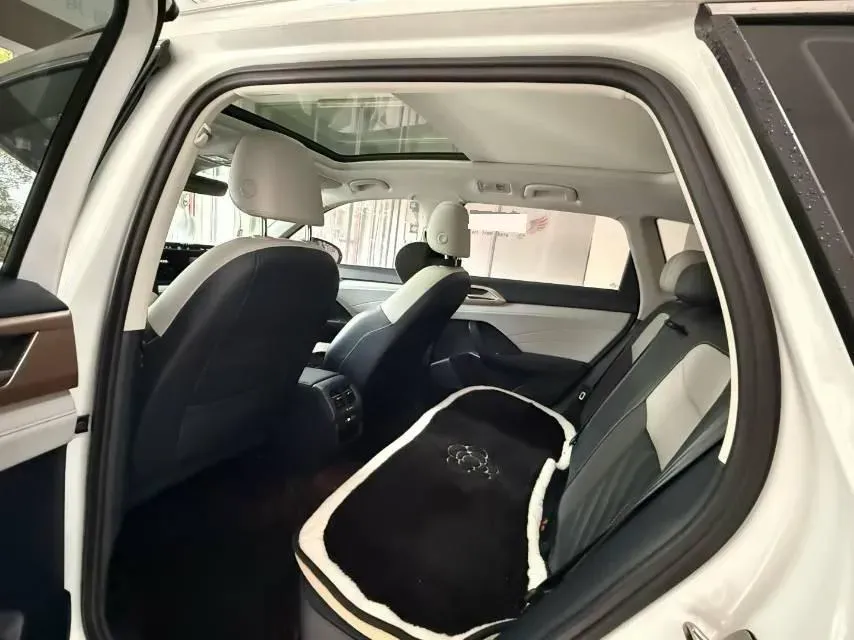 2023 Volkswagen Tharu 1.5T 160HP L4 7DCT,autocango,china used car exporter,china ev exporter,chinese used car exporter,chinese used ev exporter