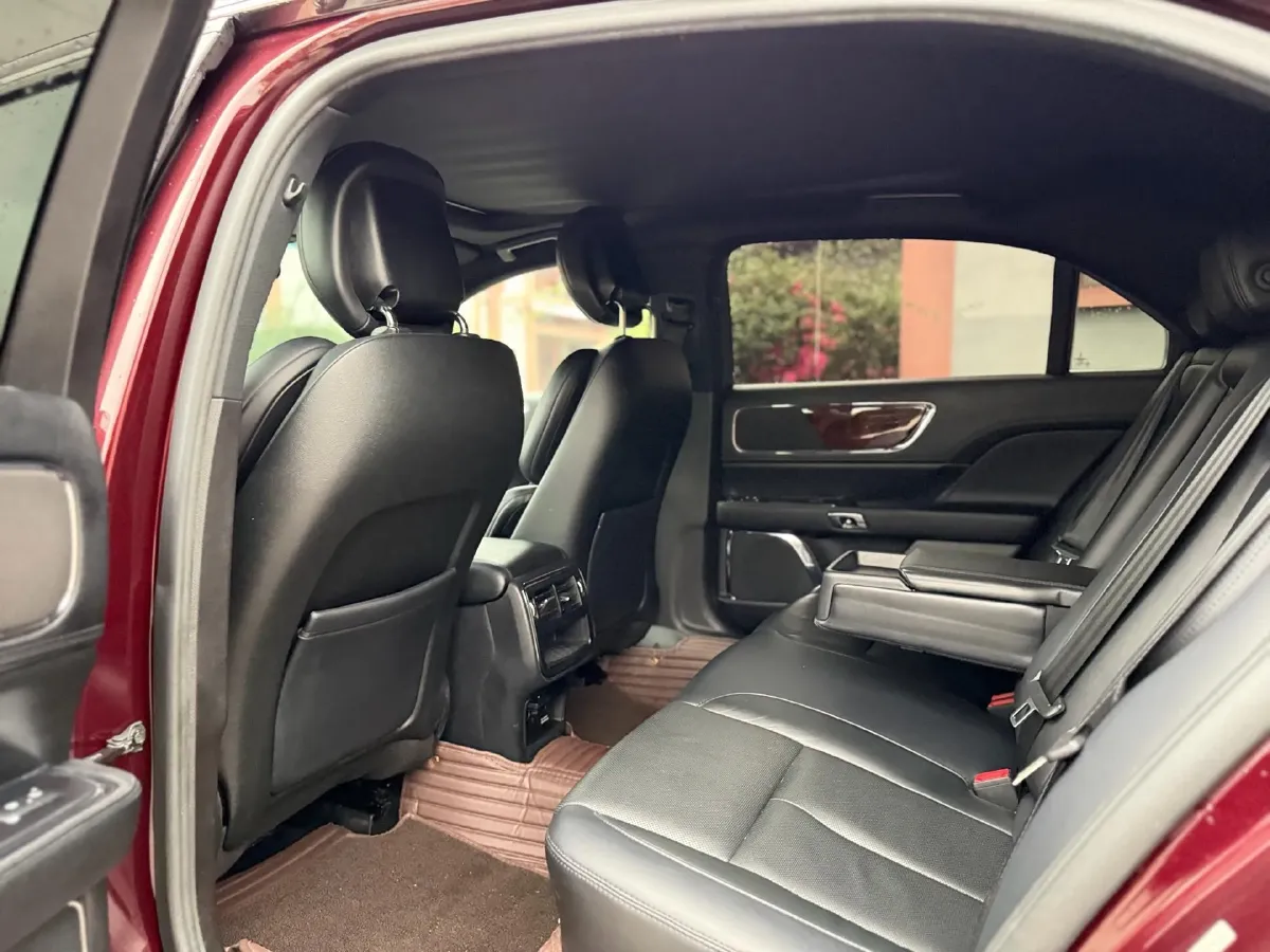 2018 Lincoln Continental 2.0T 261HP L4 6AT,autocango,china used car exporter,china ev exporter,chinese used car exporter,chinese used ev exporter