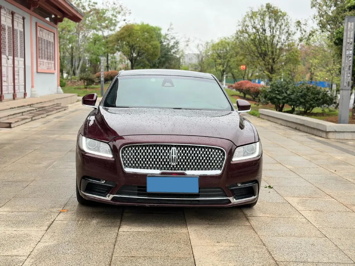 2018 Lincoln Continental 2.0T 261HP L4 6AT,autocango,china used car exporter,china ev exporter,chinese used car exporter,chinese used ev exporter