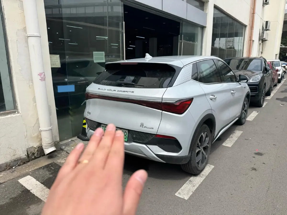 2022 Hycan Z03 BEV 64.23KWH,autocango,china used car exporter,china ev exporter,chinese used car exporter,chinese used ev exporter