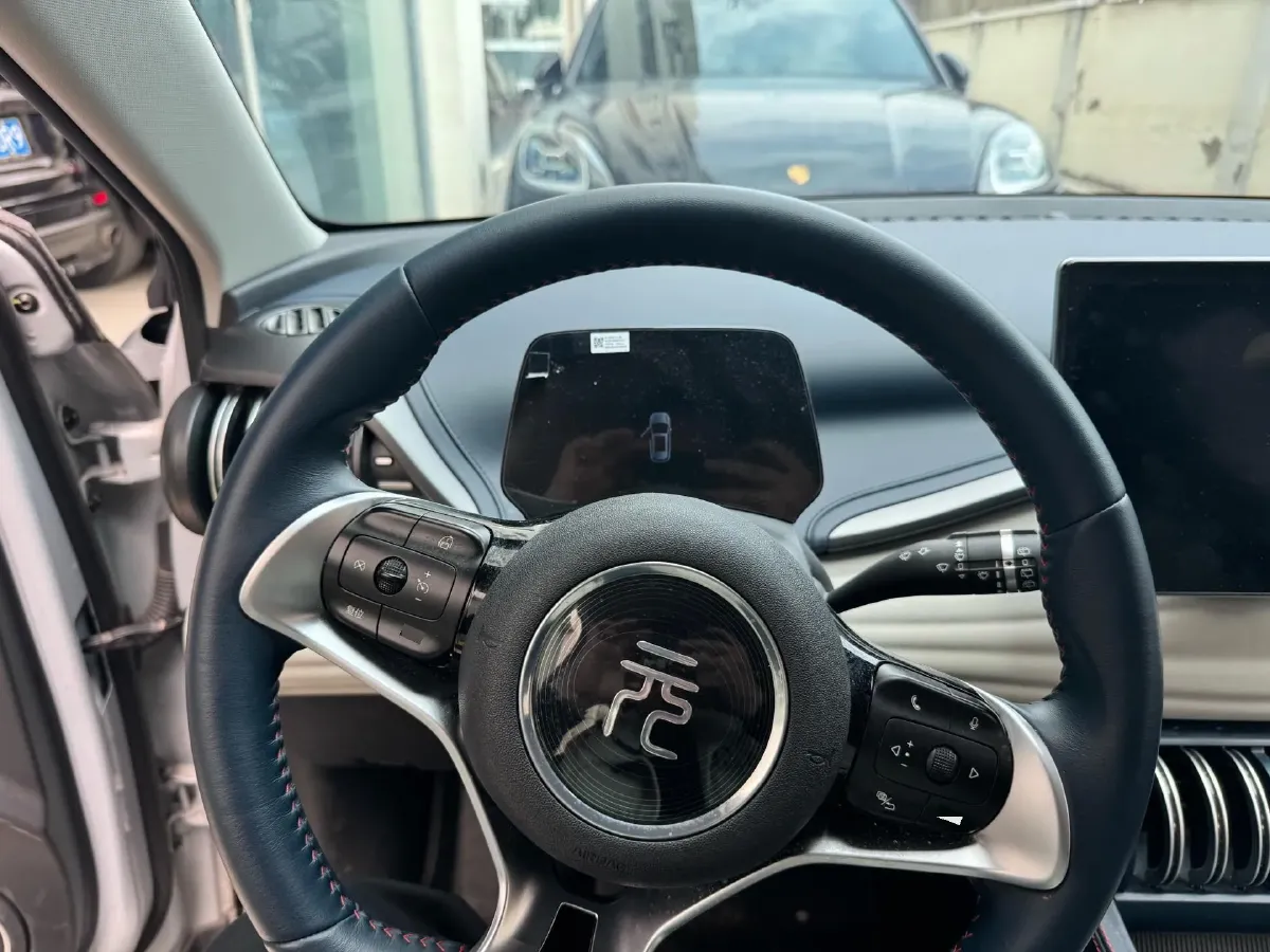 2022 Hycan Z03 BEV 64.23KWH,autocango,china used car exporter,china ev exporter,chinese used car exporter,chinese used ev exporter