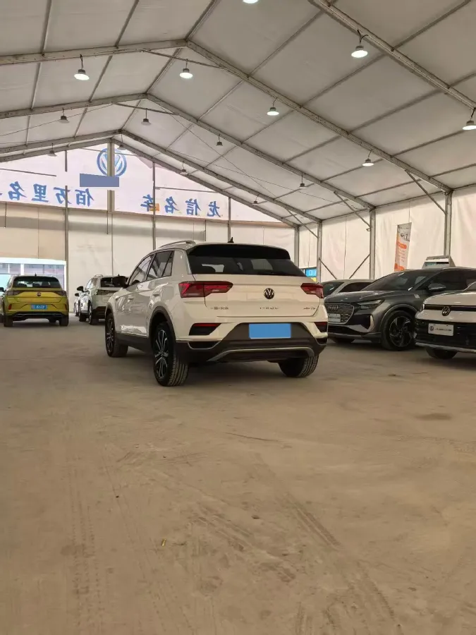 2021 Volkswagen T-Roc 1.4T 150HP L4 7DCT,autocango,china used car exporter,china ev exporter,chinese used car exporter,chinese used ev exporter