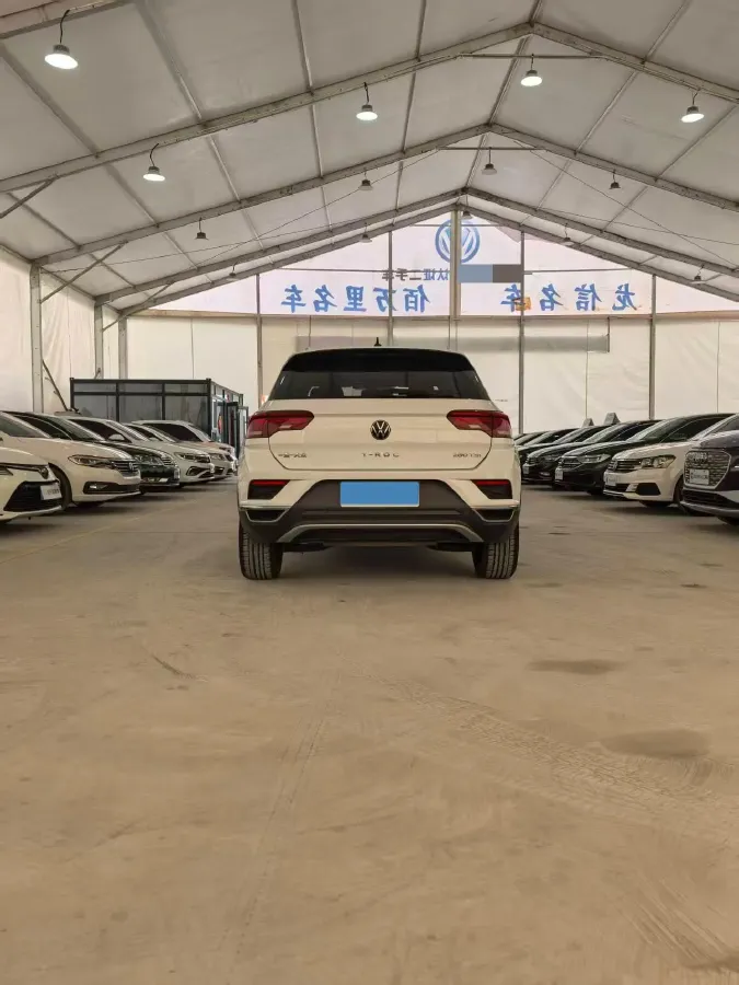 2021 Volkswagen T-Roc 1.4T 150HP L4 7DCT,autocango,china used car exporter,china ev exporter,chinese used car exporter,chinese used ev exporter