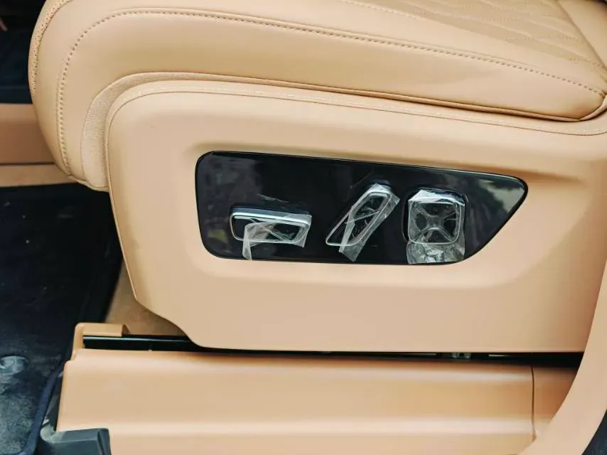 2025 BMW 3 Series 2.0T 245HP L4 8AT,autocango,china used car exporter,china ev exporter,chinese used car exporter,chinese used ev exporter