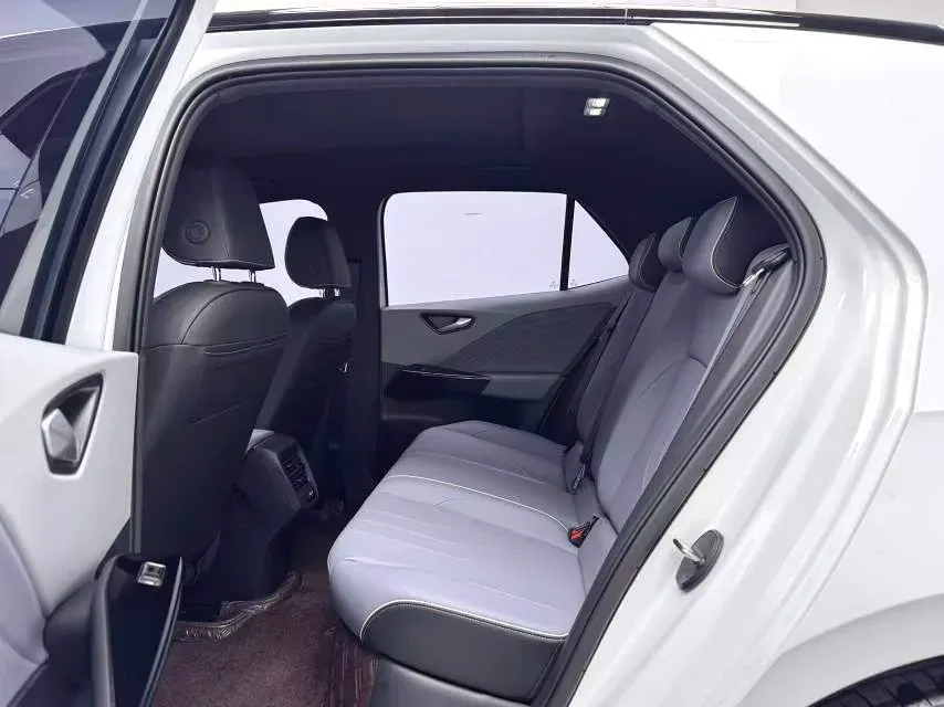 2025 Volkswagen ID.3 BEV 52.8KWH,autocango,china used car exporter,china ev exporter,chinese used car exporter,chinese used ev exporter