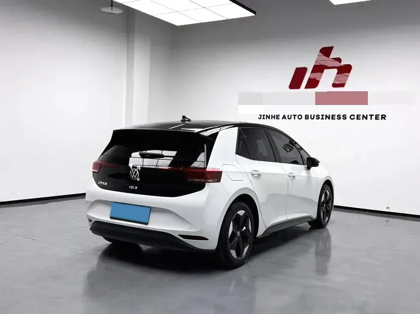 2025 Volkswagen ID.3 BEV 52.8KWH,autocango,china used car exporter,china ev exporter,chinese used car exporter,chinese used ev exporter