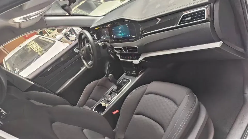 2020 KaiYi XuanJie 1.5L 116HP L4 5MT,autocango,china used car exporter,china ev exporter,chinese used car exporter,chinese used ev exporter