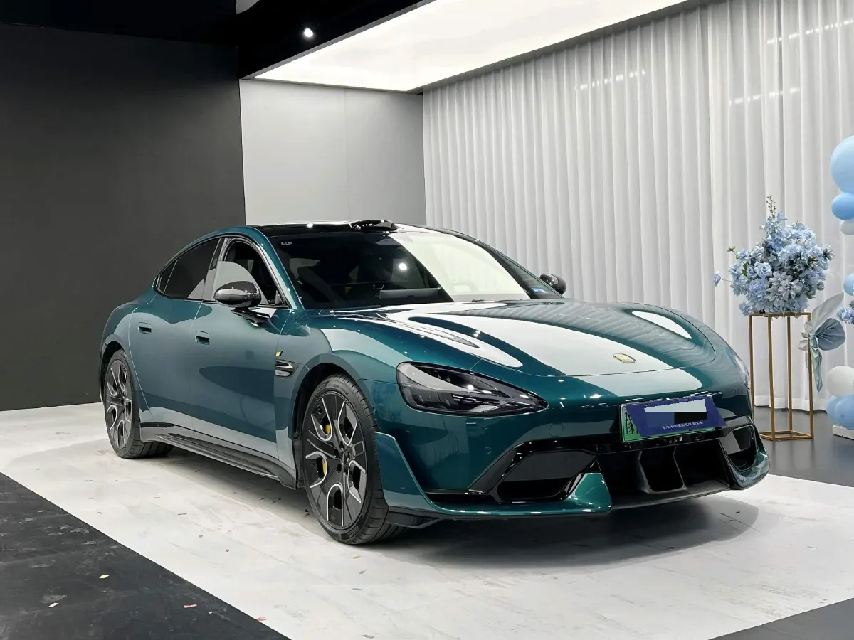 2025 MI SU7 Ultra BEV 93.7KWH,autocango,china used car exporter,china ev exporter,chinese used car exporter,chinese used ev exporter