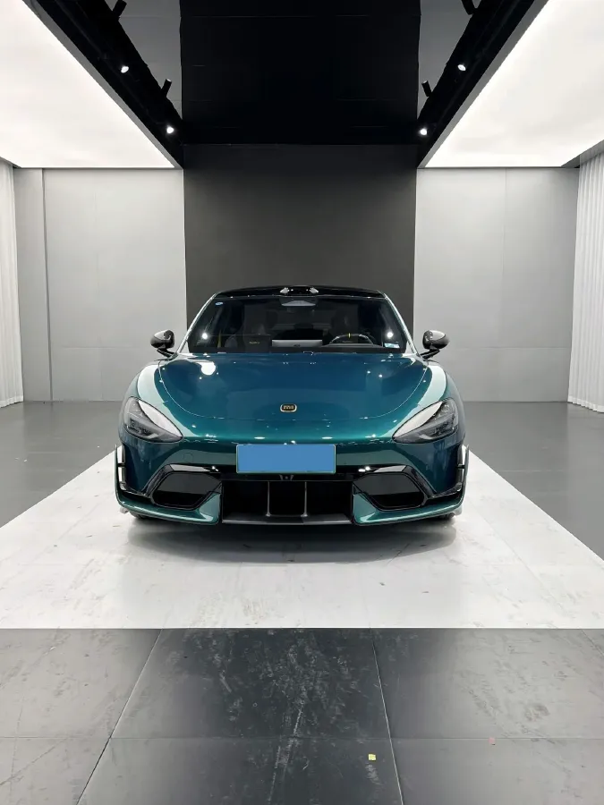 2025 MI SU7 Ultra BEV 93.7KWH,autocango,china used car exporter,china ev exporter,chinese used car exporter,chinese used ev exporter