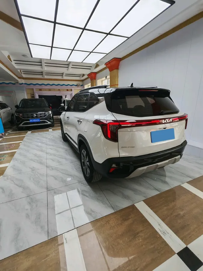 2023 Kia Seltos 1.5L 115HP L4 CVT,autocango,china used car exporter,china ev exporter,chinese used car exporter,chinese used ev exporter