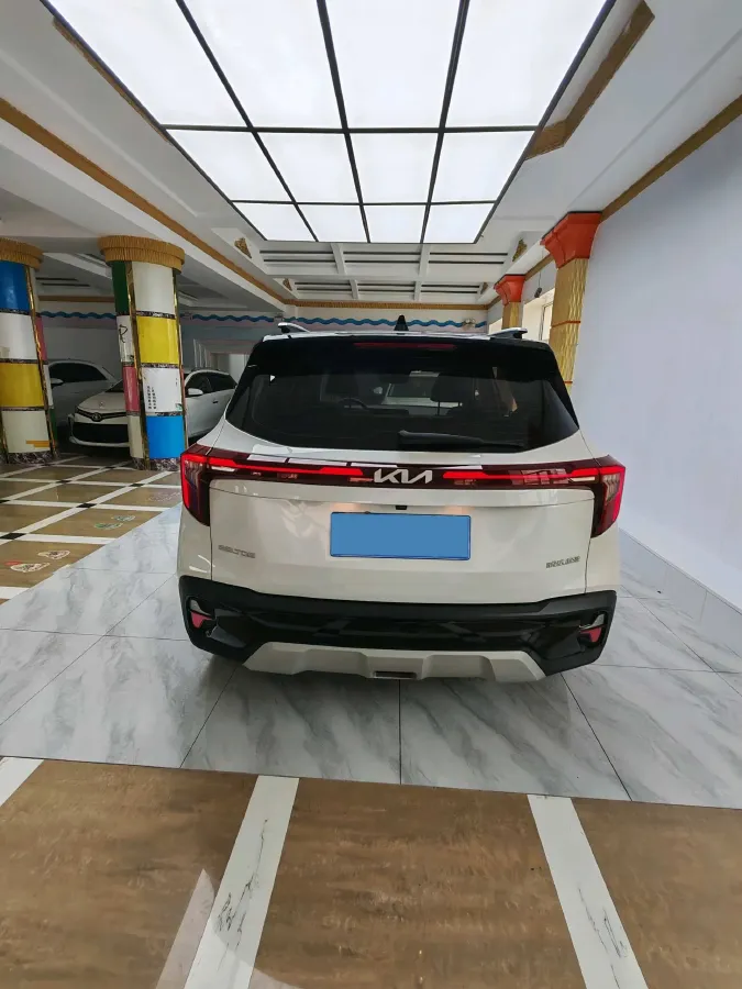 2023 Kia Seltos 1.5L 115HP L4 CVT,autocango,china used car exporter,china ev exporter,chinese used car exporter,chinese used ev exporter