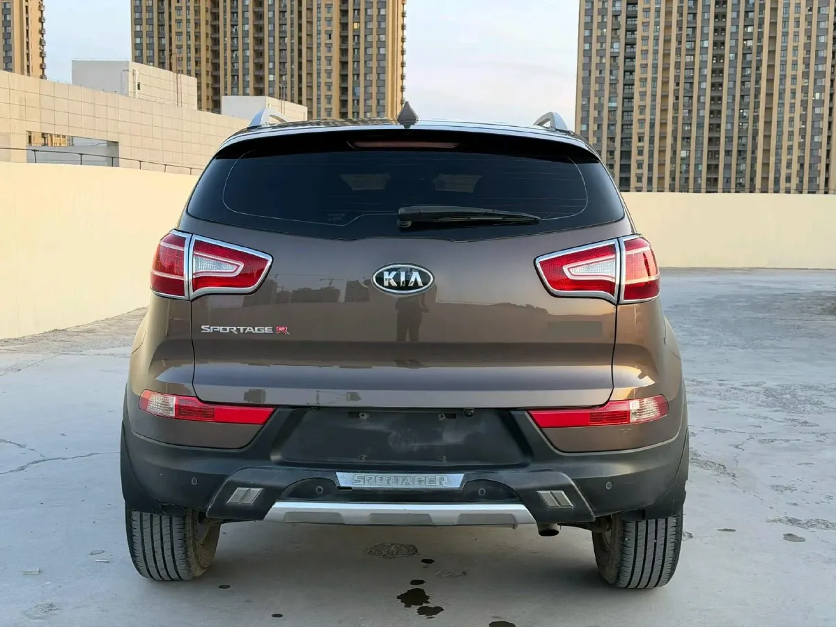 2011 Kia Sportage R 2.0L 163HP L4 6AT,autocango,china used car exporter,china ev exporter,chinese used car exporter,chinese used ev exporter
