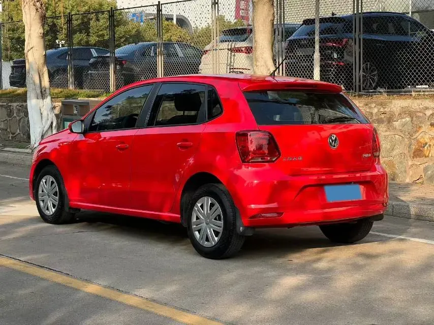 2016 Volkswagen Polo 1.4L 90HP L4 6AT,autocango,china used car exporter,china ev exporter,chinese used car exporter,chinese used ev exporter