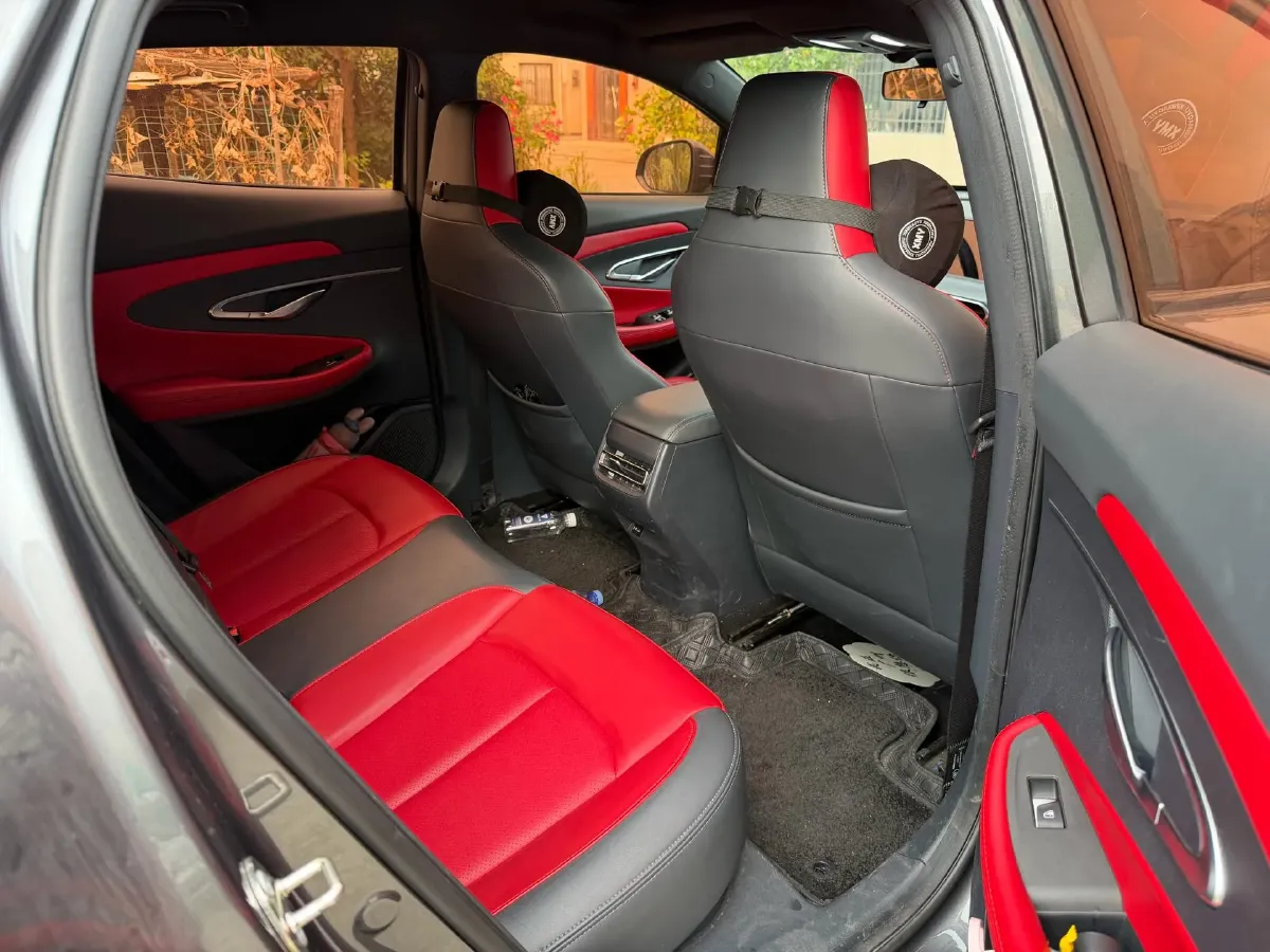 2020 ChangAn UNI-T 1.5T 180HP L4 7DCT,autocango,china used car exporter,china ev exporter,chinese used car exporter,chinese used ev exporter