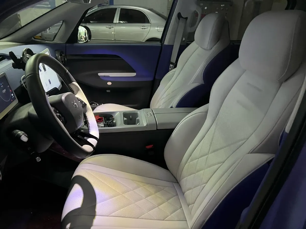 2023 JAC T8 2.0T 170HP L4 8AT,autocango,china used car exporter,china ev exporter,chinese used car exporter,chinese used ev exporter