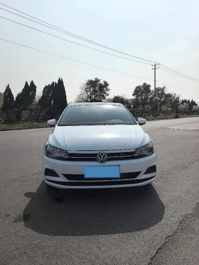 2023 Volkswagen Polo 1.5L 110HP L4 6AT,autocango,china used car exporter,china ev exporter,chinese used car exporter,chinese used ev exporter