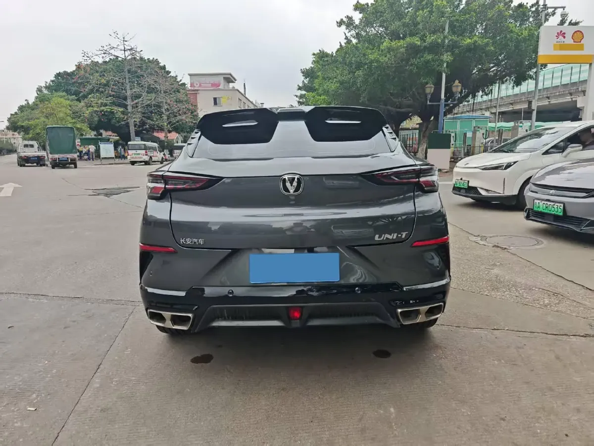 2023 ChangAn UNI-T 1.5T 188HP L4 7DCT,autocango,china used car exporter,china ev exporter,chinese used car exporter,chinese used ev exporter