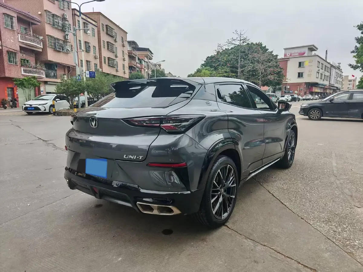 2023 ChangAn UNI-T 1.5T 188HP L4 7DCT,autocango,china used car exporter,china ev exporter,chinese used car exporter,chinese used ev exporter