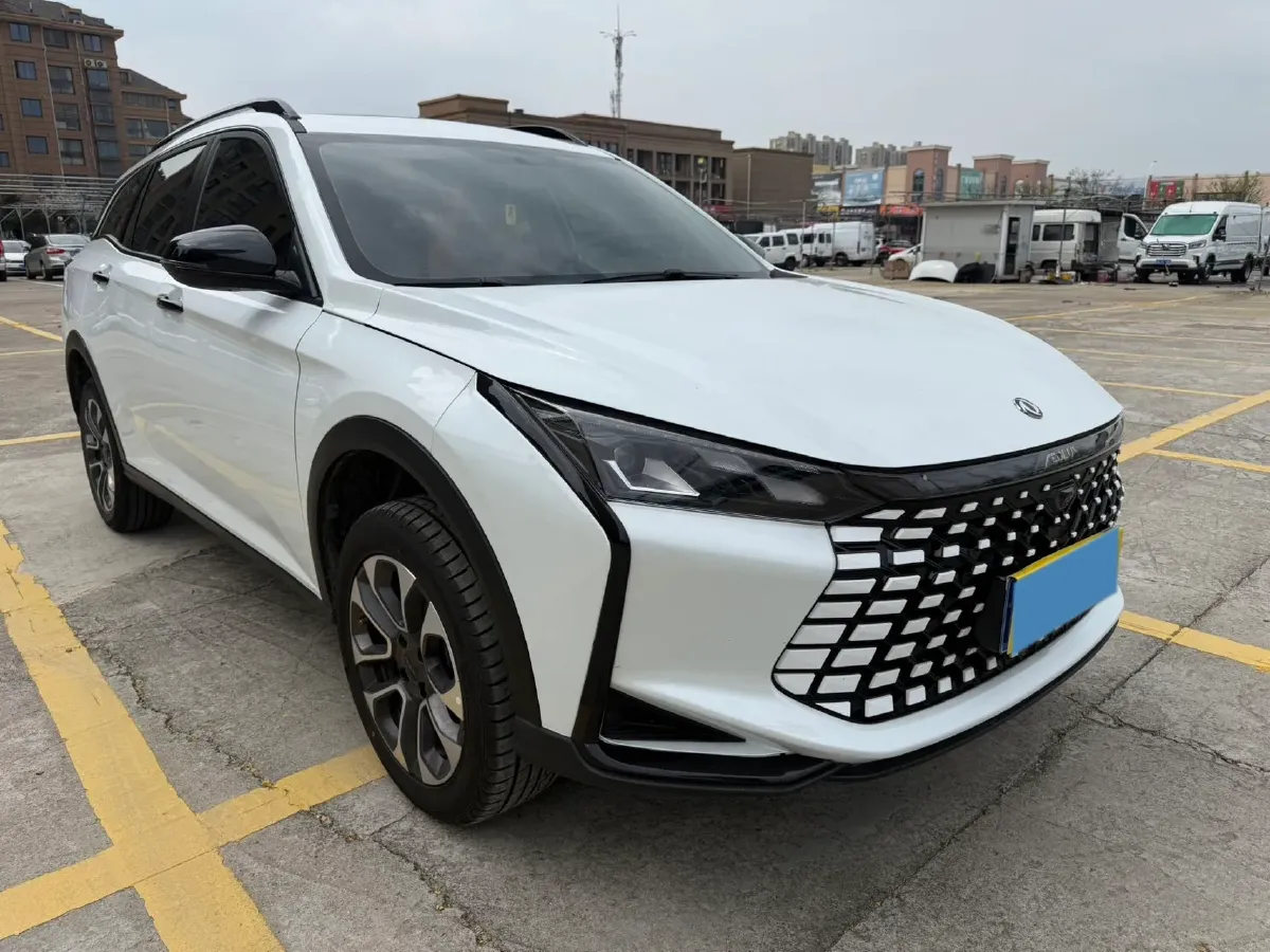 2023 DongFeng Aeolus YiXuan GS 1.5L 125HP L4 6DCT,autocango,china used car exporter,china ev exporter,chinese used car exporter,chinese used ev exporter