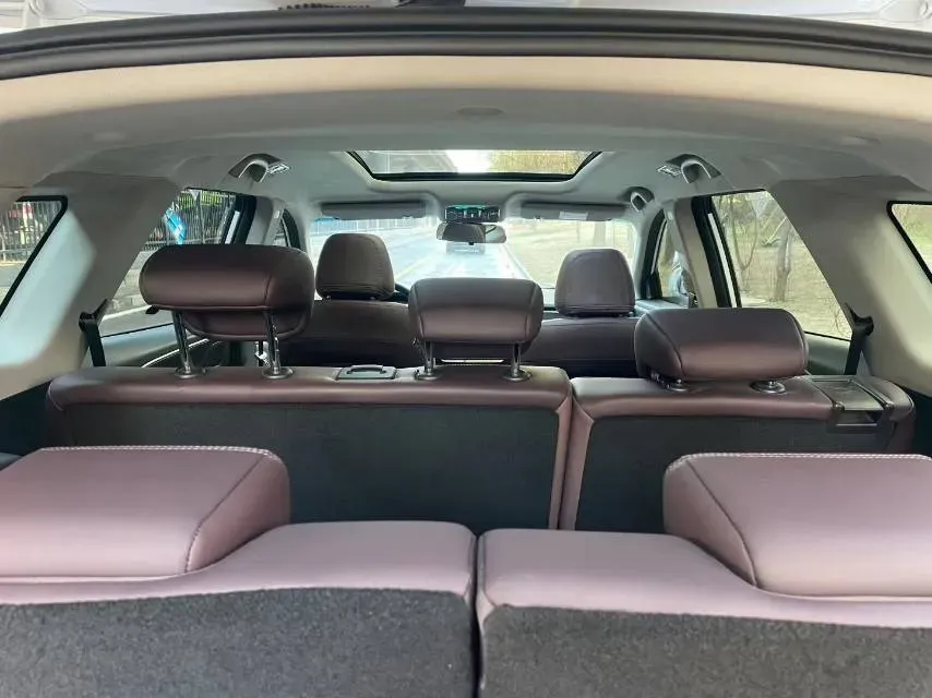 2024 Jetour X90 Plus 1.6T 197HP L4 7DCT,autocango,china used car exporter,china ev exporter,chinese used car exporter,chinese used ev exporter