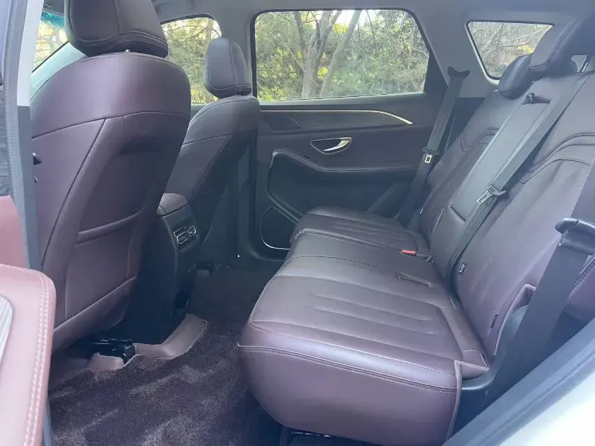 2024 Jetour X90 Plus 1.6T 197HP L4 7DCT,autocango,china used car exporter,china ev exporter,chinese used car exporter,chinese used ev exporter