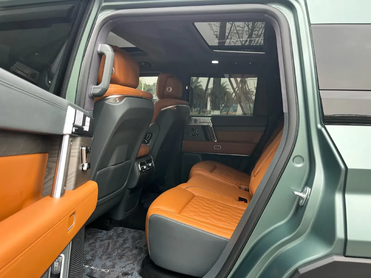 2023 M Hero 917 REEV 197HP 2AT REEV 65.8KWH,autocango,china used car exporter,china ev exporter,chinese used car exporter,chinese used ev exporter