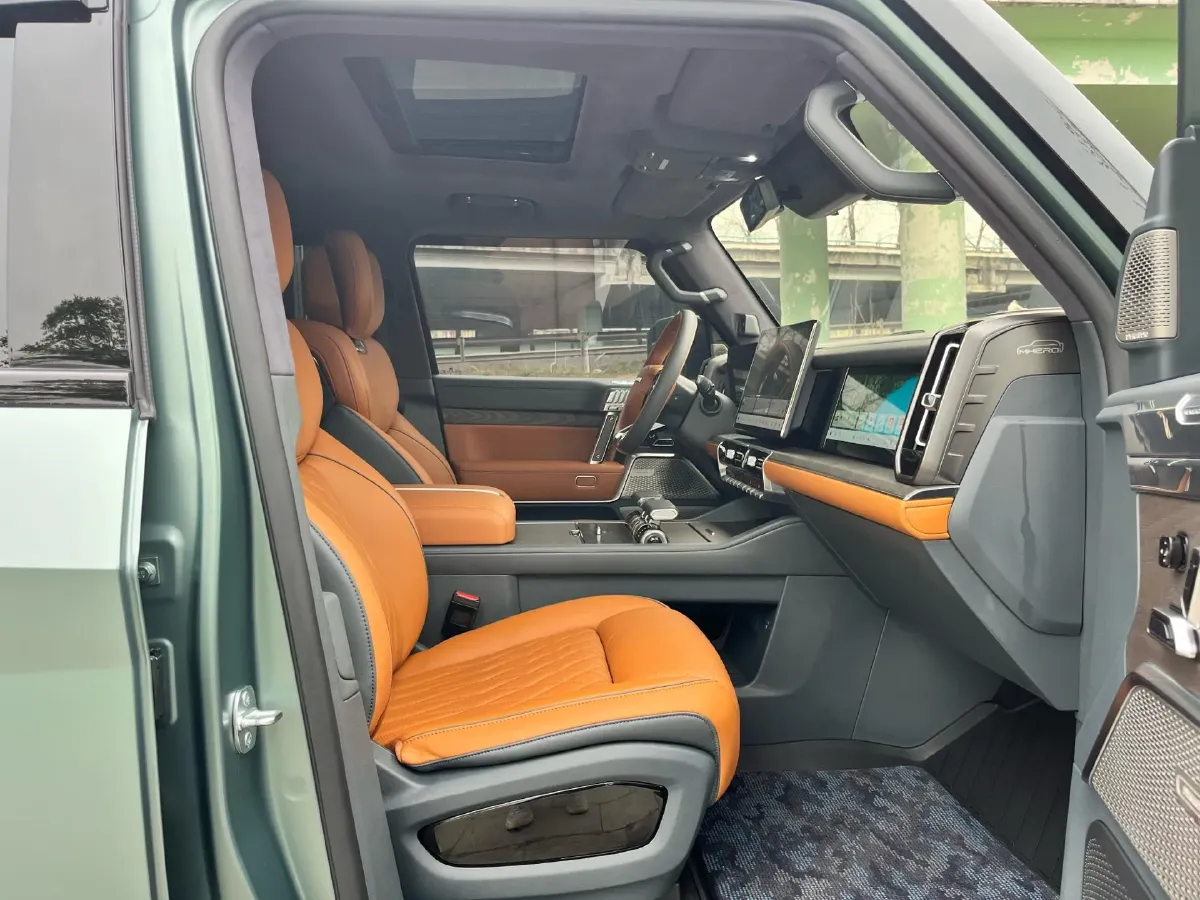 2023 M Hero 917 REEV 197HP 2AT REEV 65.8KWH,autocango,china used car exporter,china ev exporter,chinese used car exporter,chinese used ev exporter