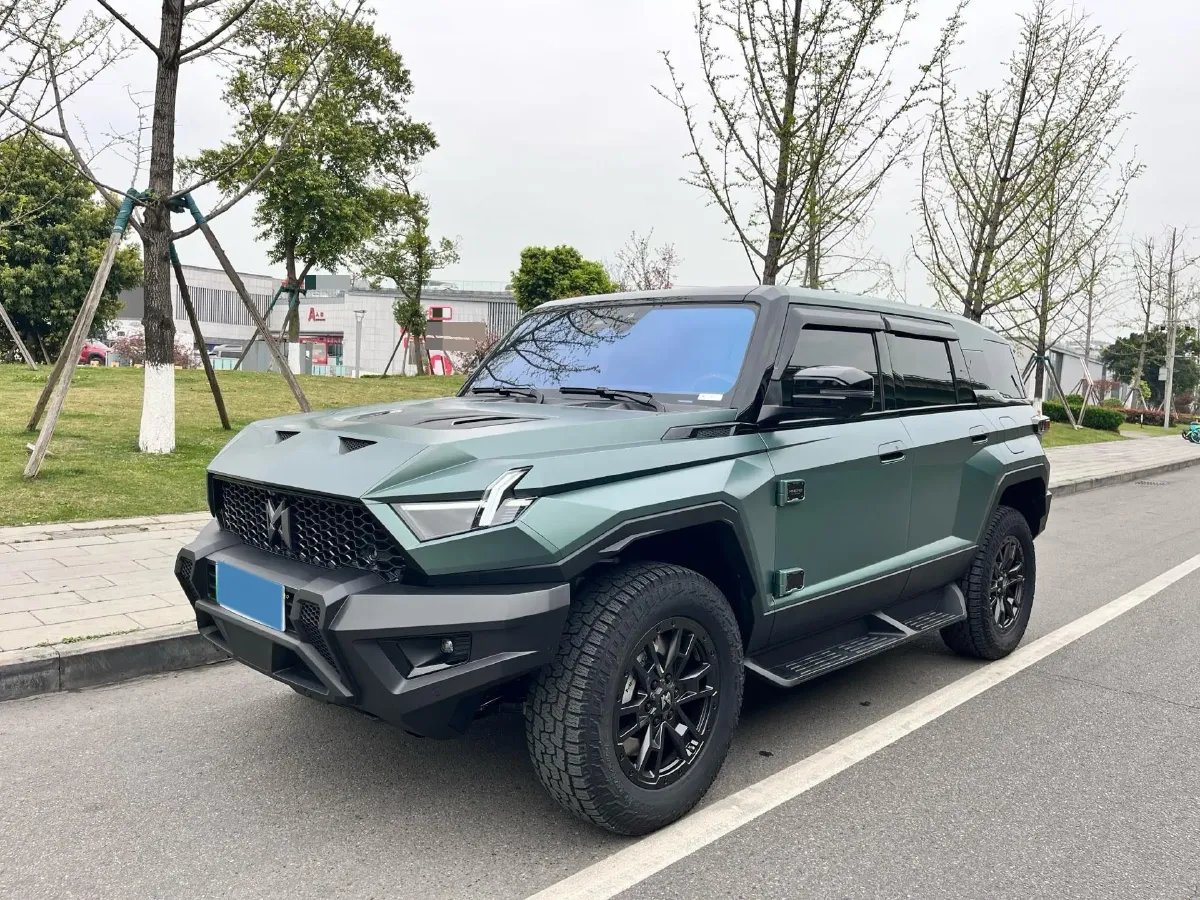 2023 M Hero 917 REEV 197HP 2AT REEV 65.8KWH,autocango,china used car exporter,china ev exporter,chinese used car exporter,chinese used ev exporter