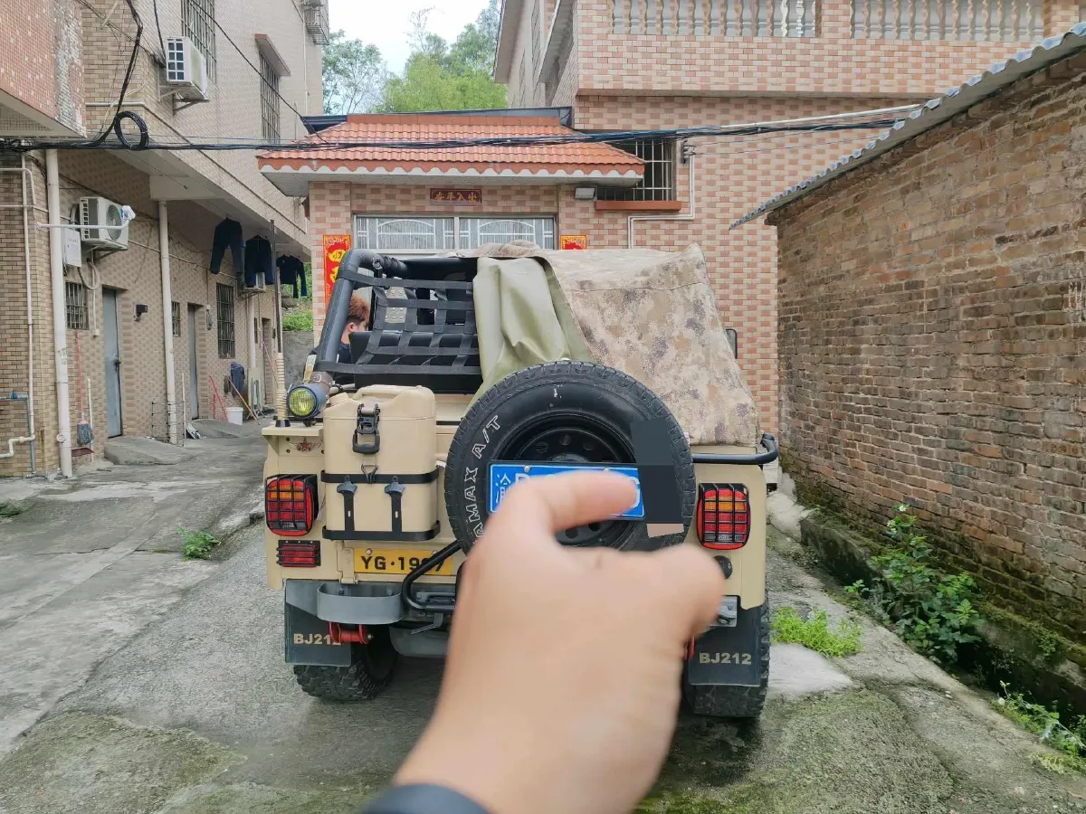 2019 BAW 212 1.5T 136HP L4 5MT,autocango,china used car exporter,china ev exporter,chinese used car exporter,chinese used ev exporter