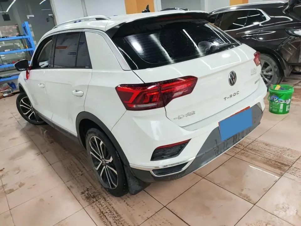 2022 Volkswagen T-Roc 1.4T 150HP L4 7DCT,autocango,china used car exporter,china ev exporter,chinese used car exporter,chinese used ev exporter