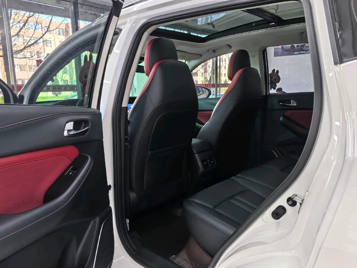 2021 GAC Trumpchi GS4 1.5T 169HP L4 6AT,autocango,china used car exporter,china ev exporter,chinese used car exporter,chinese used ev exporter