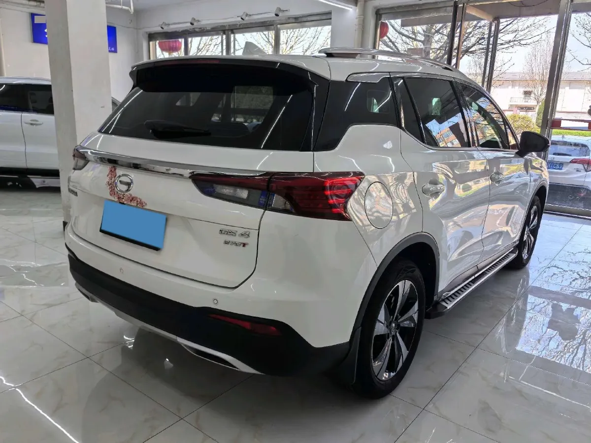 2021 GAC Trumpchi GS4 1.5T 169HP L4 6AT,autocango,china used car exporter,china ev exporter,chinese used car exporter,chinese used ev exporter