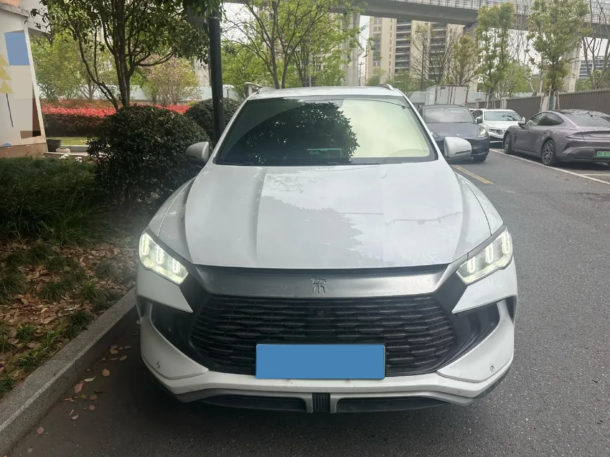 2024 BYD Song Pro 1.5L 110HP L4 E-CVT PHEV 12.9KWH,autocango,china used car exporter,china ev exporter,chinese used car exporter,chinese used ev exporter