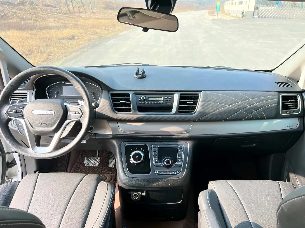 2023 MAXUS G20 2.0T 224HP L4 8AT,autocango,china used car exporter,china ev exporter,chinese used car exporter,chinese used ev exporter