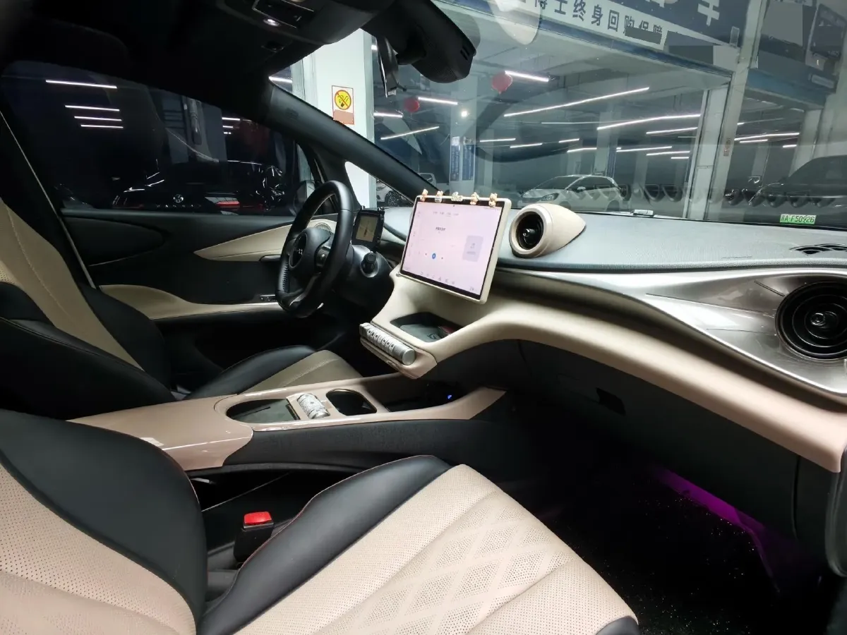 2023 BYD Dolphin BEV 44.928KWH,autocango,china used car exporter,china ev exporter,chinese used car exporter,chinese used ev exporter