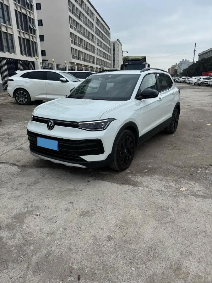 2025 Volkswagen Tharu 1.5T 160HP L4 7DCT,autocango,china used car exporter,china ev exporter,chinese used car exporter,chinese used ev exporter