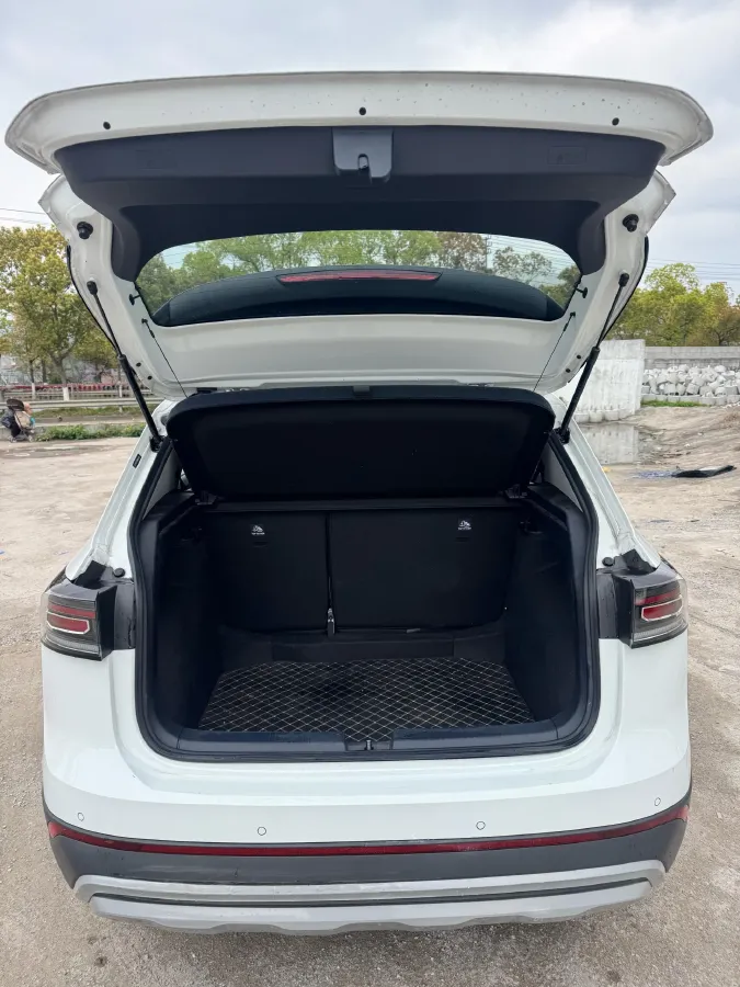 2025 Volkswagen Tharu 1.5T 160HP L4 7DCT,autocango,china used car exporter,china ev exporter,chinese used car exporter,chinese used ev exporter