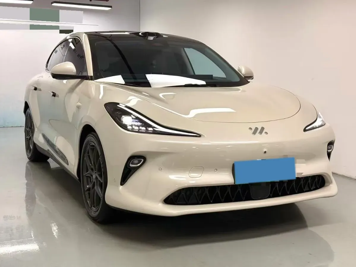 2025 IM LS6 BEV 83KWH,autocango,china used car exporter,china ev exporter,chinese used car exporter,chinese used ev exporter