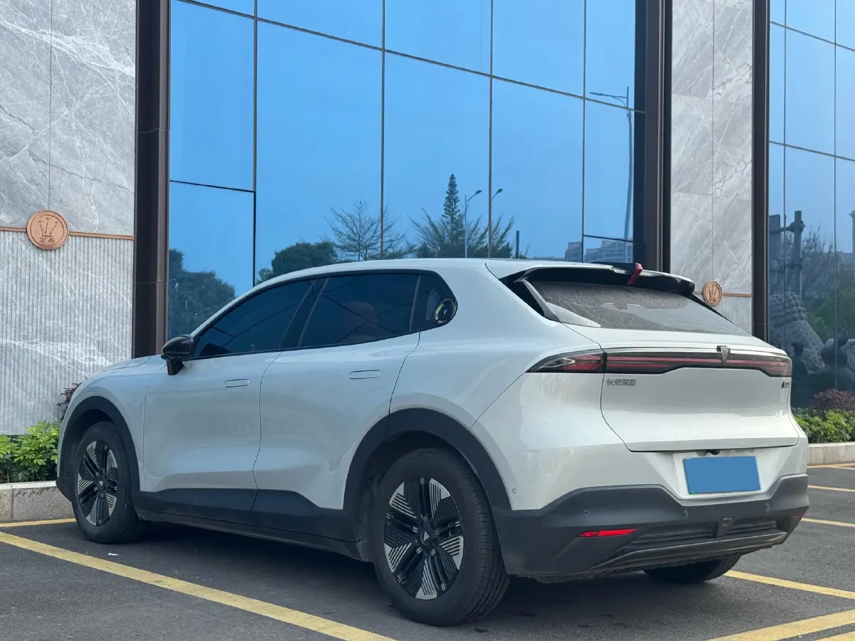 2025 ChangAn QiYuan A07 BEV 56.1KWH,autocango,china used car exporter,china ev exporter,chinese used car exporter,chinese used ev exporter