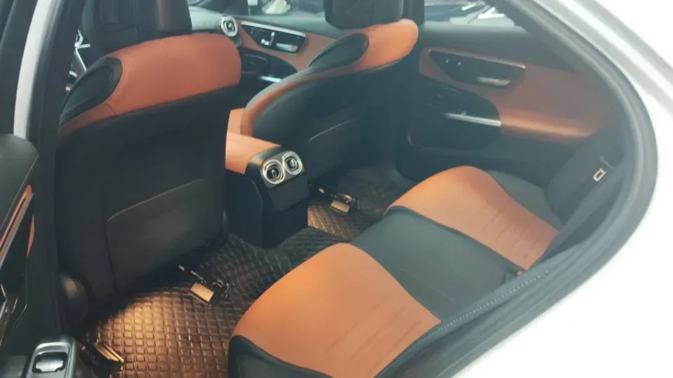 2023 Mercedes-Benz C Class 1.5T 204HP L4 9AT,autocango,china used car exporter,china ev exporter,chinese used car exporter,chinese used ev exporter