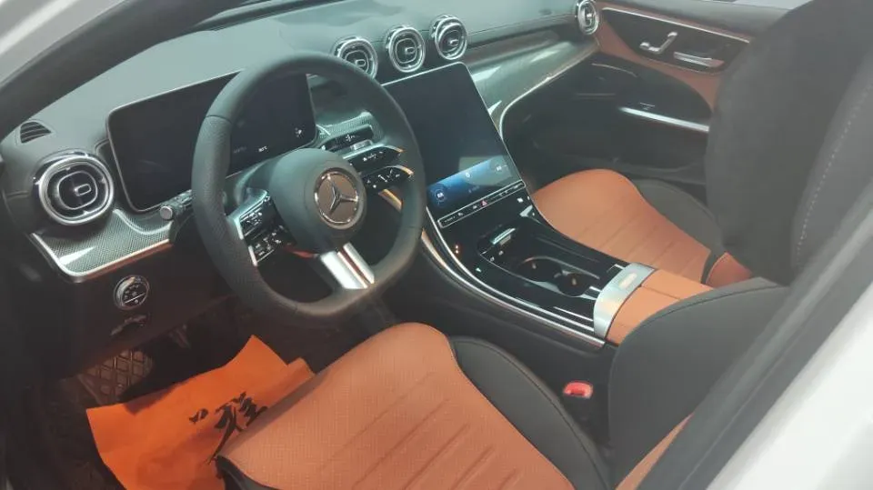 2023 Mercedes-Benz C Class 1.5T 204HP L4 9AT,autocango,china used car exporter,china ev exporter,chinese used car exporter,chinese used ev exporter