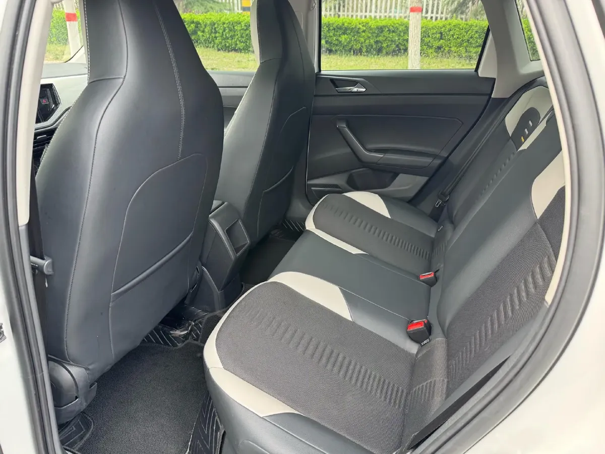 2019 Volkswagen Polo 1.5L 113HP L4 6AT,autocango,china used car exporter,china ev exporter,chinese used car exporter,chinese used ev exporter