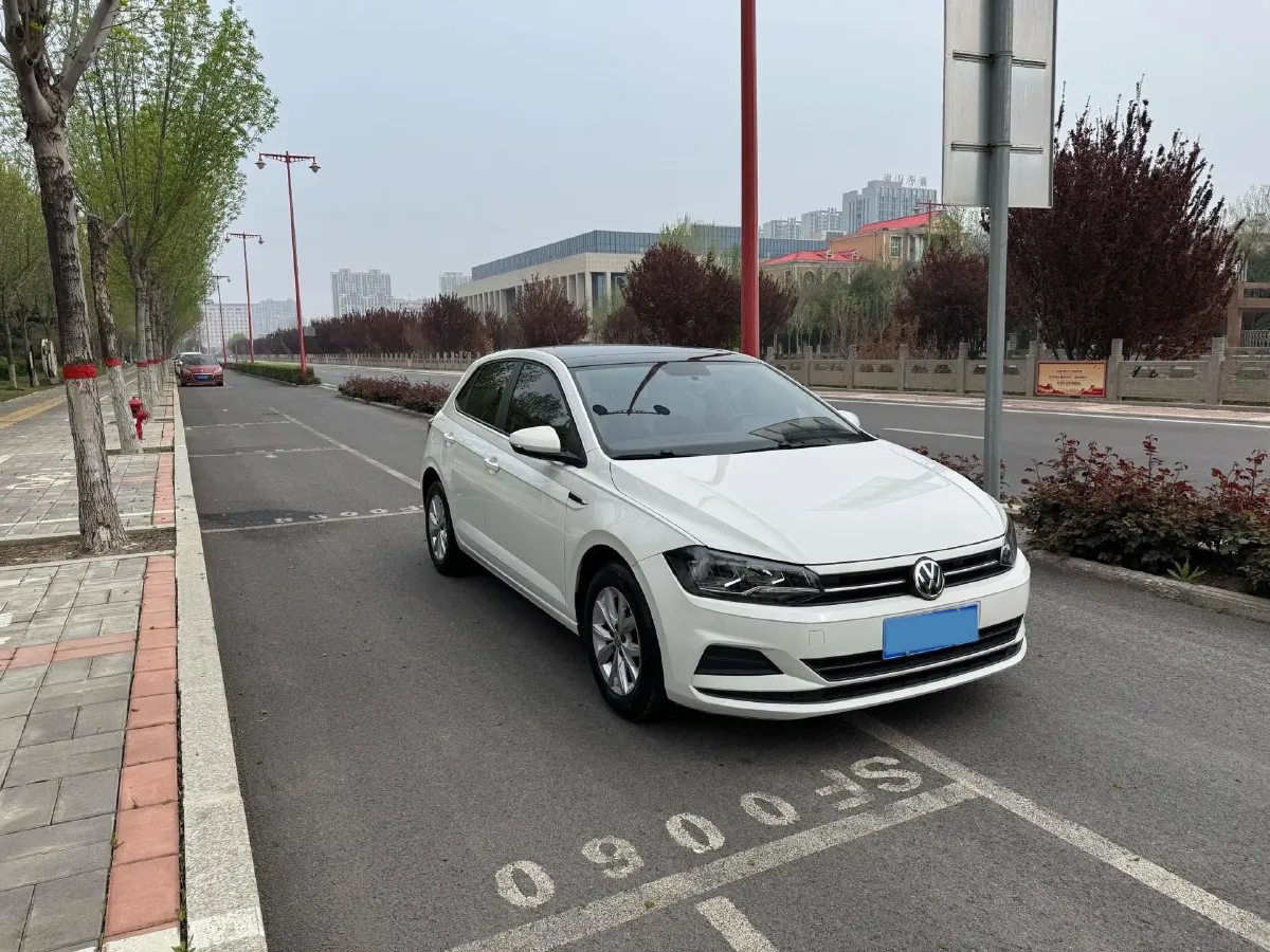 2019 Volkswagen Polo 1.5L 113HP L4 6AT,autocango,china used car exporter,china ev exporter,chinese used car exporter,chinese used ev exporter