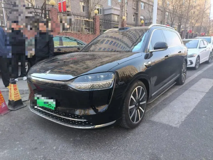 2025 AITO AITO M9 REEV 160HP REEV 52KWH,autocango,china used car exporter,china ev exporter,chinese used car exporter,chinese used ev exporter